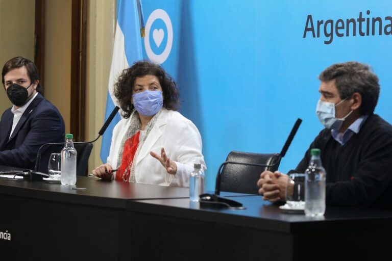 El Gobierno nacional empieza a flexibilizar la política de aislamientos para personas vacunadas que hayan sido contacto estrecho