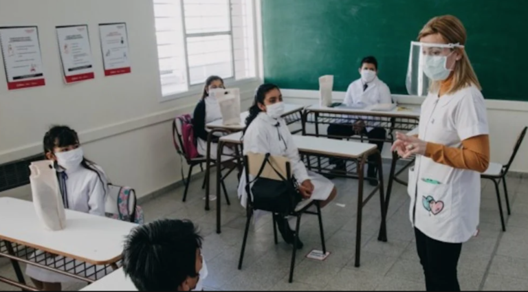 CABA confirma que se van a quitar subsidios a familias con hijos que pierdan la regularidad escolar