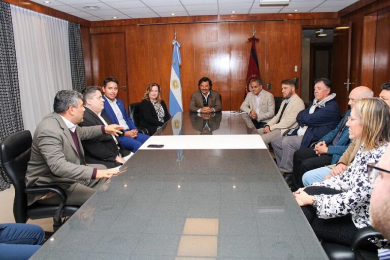 Sáenz recibió a importadores de la Misión Comercial del sector vitivinícola de Estados Unidos