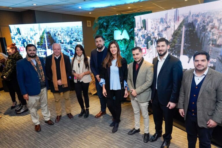 Bettina Romero acompañó la presentación de la ciudad de Buenos Aires como destino