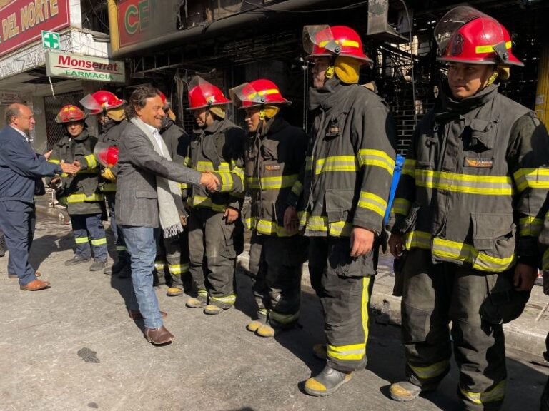 Comerciantes afectados por el incendio recibirán subsidios