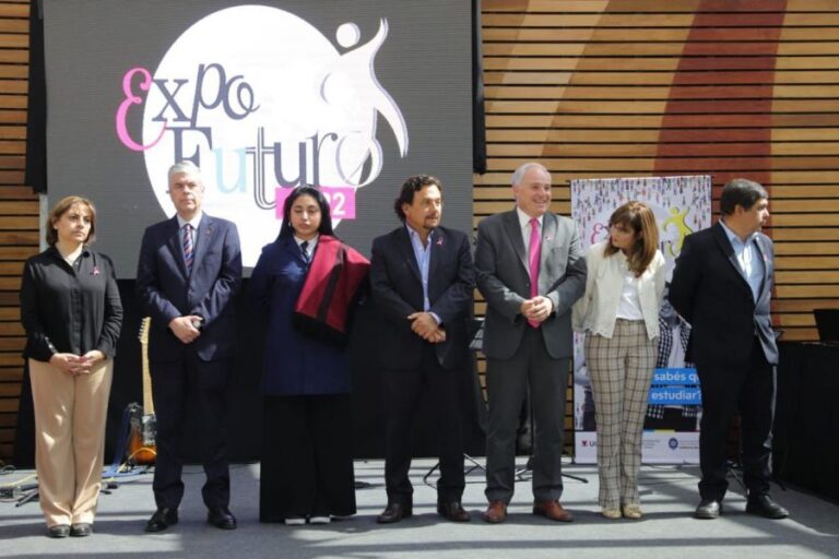 El Gobernador Sáenz en Expo Futuro 2022 afirmó:»Estamos trabajando para que los salteños sigan estudiando y progresando en su tierra”