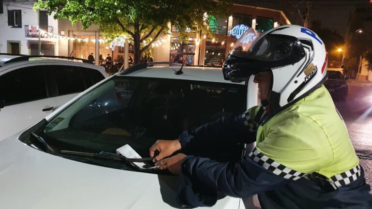 Controles nocturnos sorpresivos en Paseo Güemes a cargo de Movilidad Ciudadana