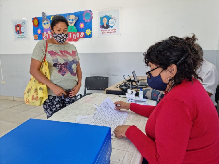 Te contamos cuál es el cronograma de recarga del boleto solidario municipal