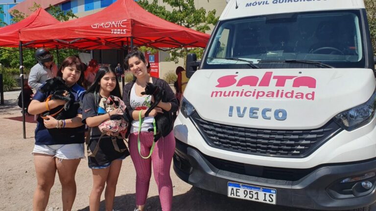 El municipio realiza una jornada especial de vacunación antirrábica en el Paseo Salta