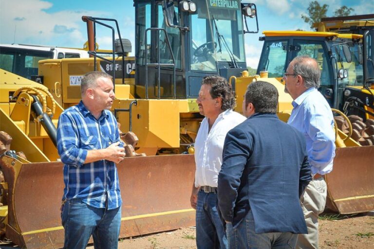 Obras en RN 9/34, el gobernador Sáenz recorrió  el avance en la terminación de la nueva autopista Rosario de la Frontera -Metán