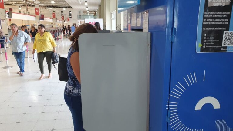 Desde el viernes empleados municipales perciben el sueldo de febrero con un 10% de aumento