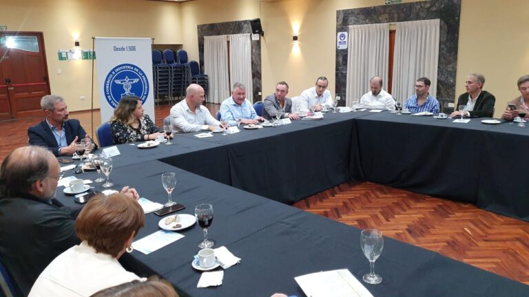 La Municipalidad presentó la nueva instrumentación de nuevos beneficios digitales para el uso de comerciantes 