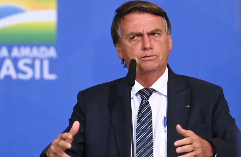 Jair Bolsonaro afronta un proceso que puede convertirlo en el primer ex presidente de Brasil inhabilitado