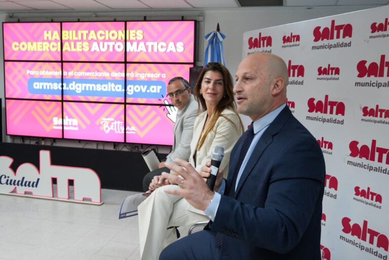 Bettina Romero puso en marcha el sistema de Habilitaciones Comerciales Automáticas