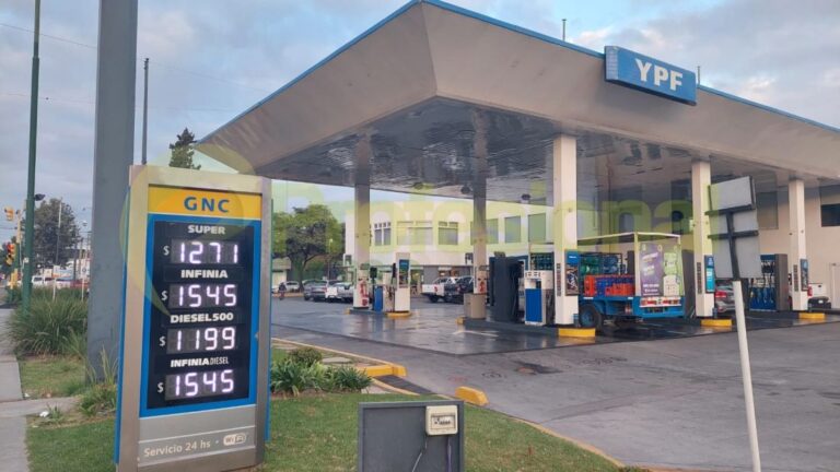 El 31 las estaciones de servicio sólo venderán combustible hasta las 22