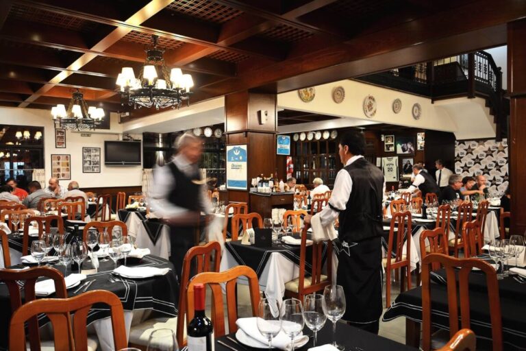 El Gobierno habilitó el pago de propinas a través de medios electrónicos