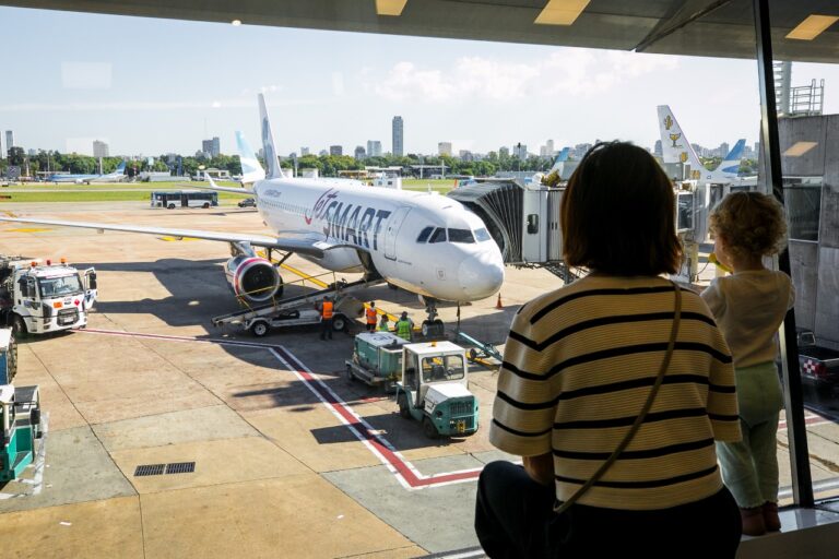 Anuncian nuevamente un paro de controladores que va a afectar a 27 aeropuertos del país