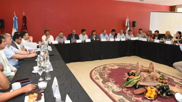 El Gobierno provincial envía a la Legislatura el presupuesto para 2025